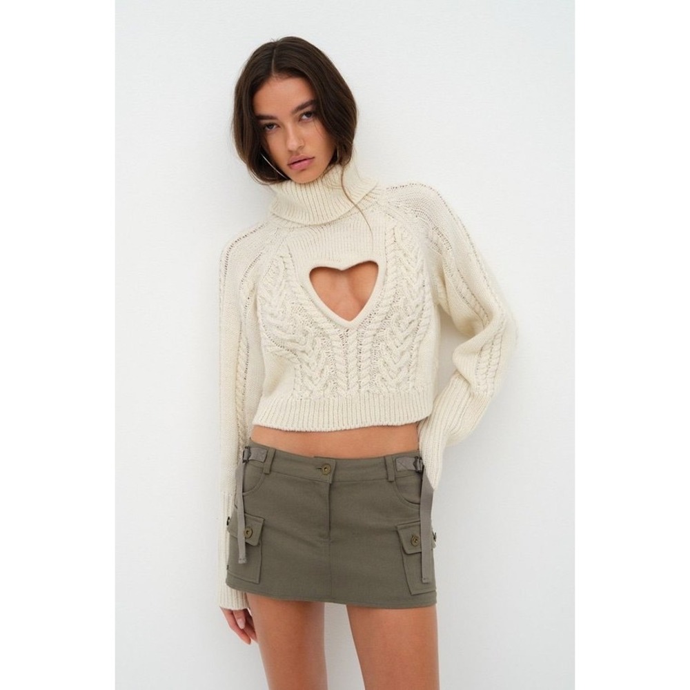 For Love & Lemons Vera Cropped Turtleneck Sweater Pink Heart Cutout XS NEW - Picture 6 of 7